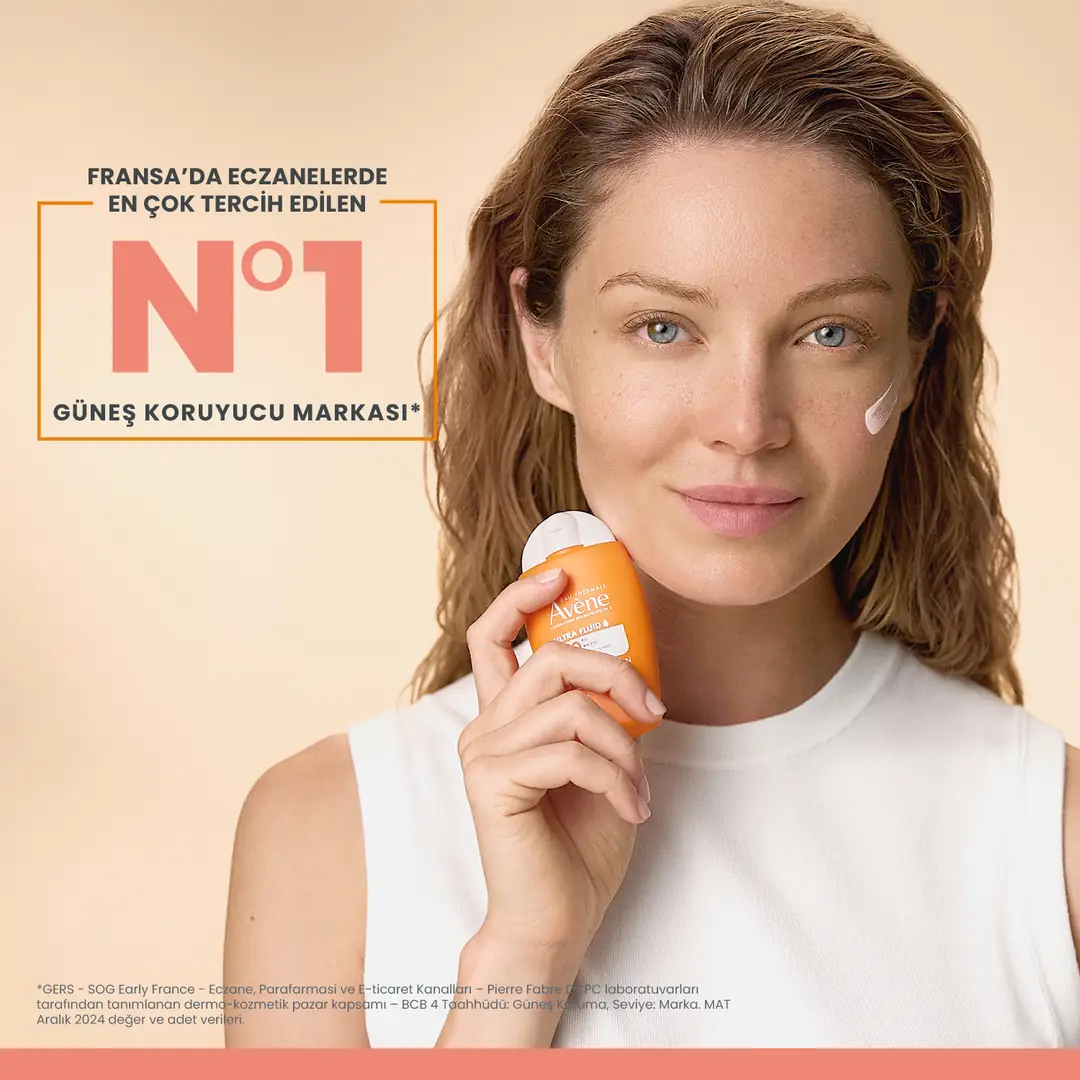 Avene Ultra Fluid Invisible Normal/Karma Ciltler İçin Ultra Akışkan SPF50 Güneş Kremi 50 ml